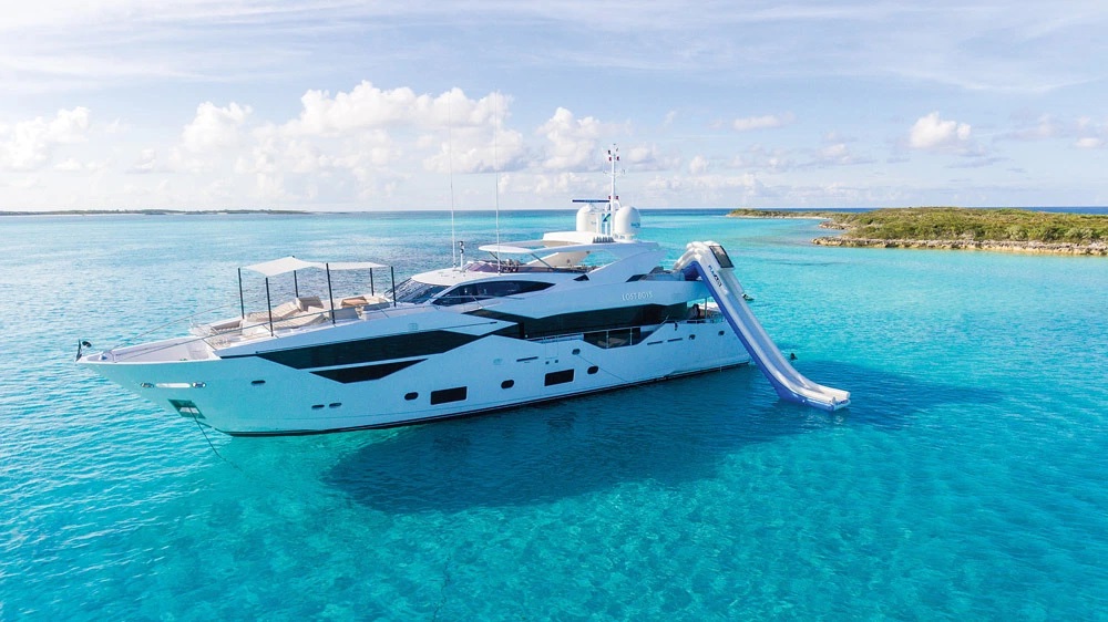 How To Find The Best Yacht Charter Service?
